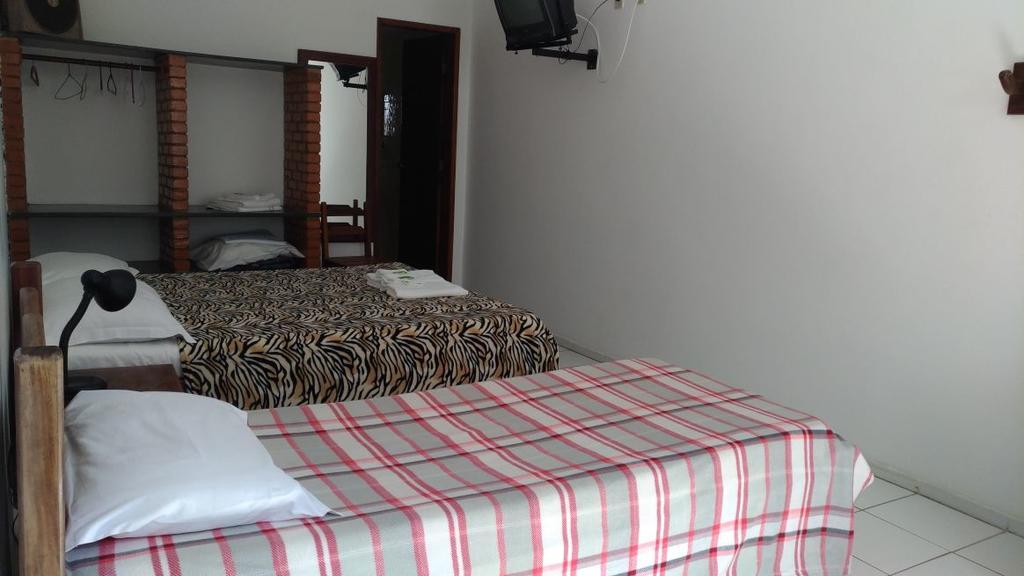 Pousada Dos Corsarios De Angra Praia Grande  Buitenkant foto